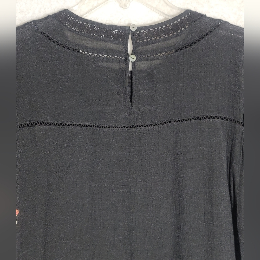 Umgee Size-M Black Mini Dress with Pink and Blue Embroidery L-30.5 P2P-17 - Picture 7 of 12